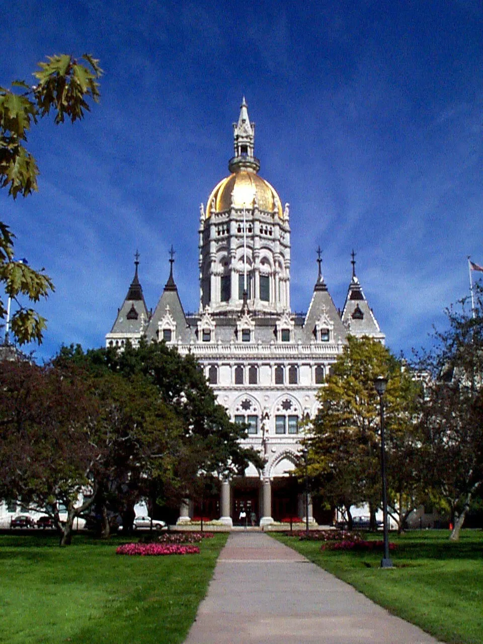 Hartford blends history, culture, business, and vibrant city life in the heart of Connecticut.
